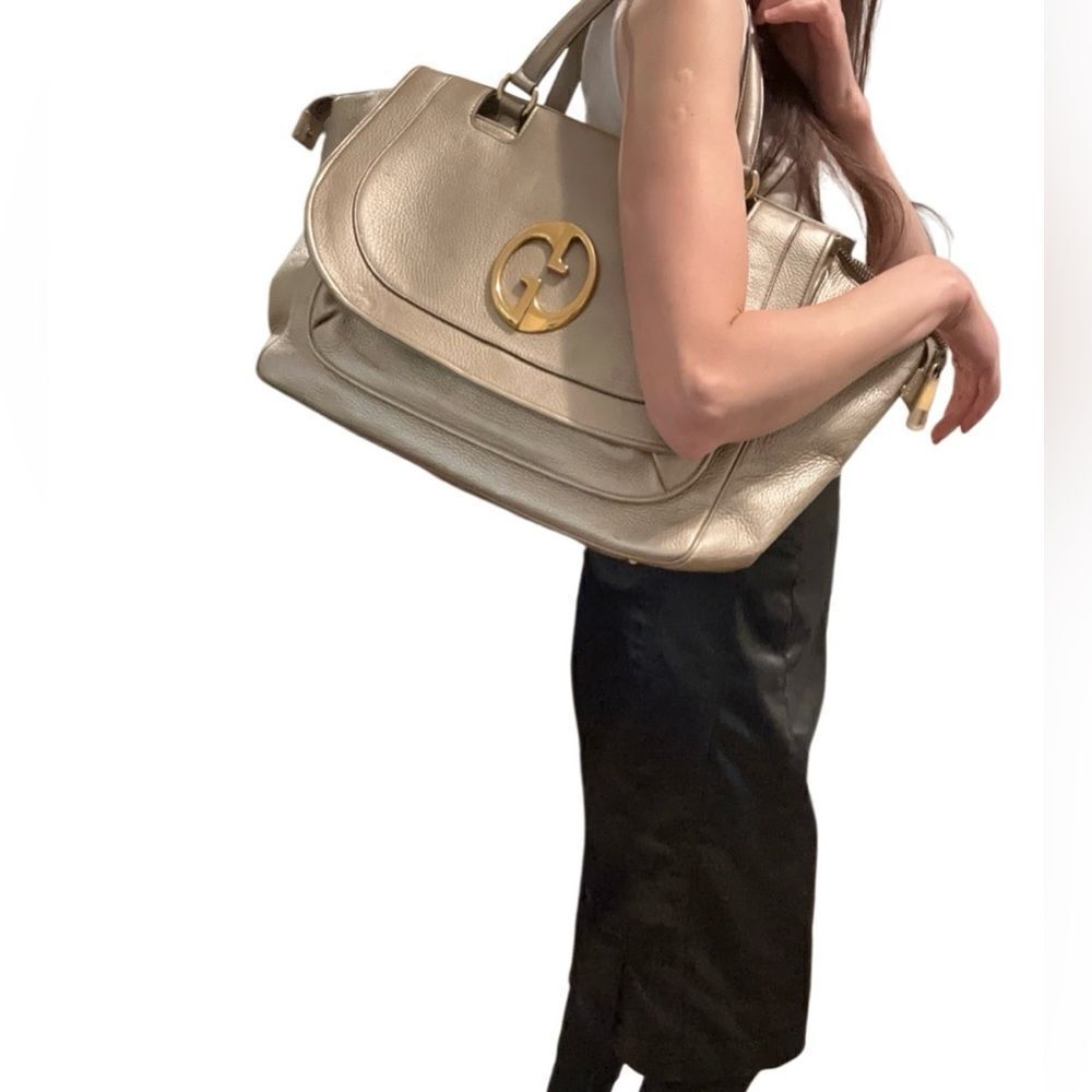 Gucci large blondie tote bag